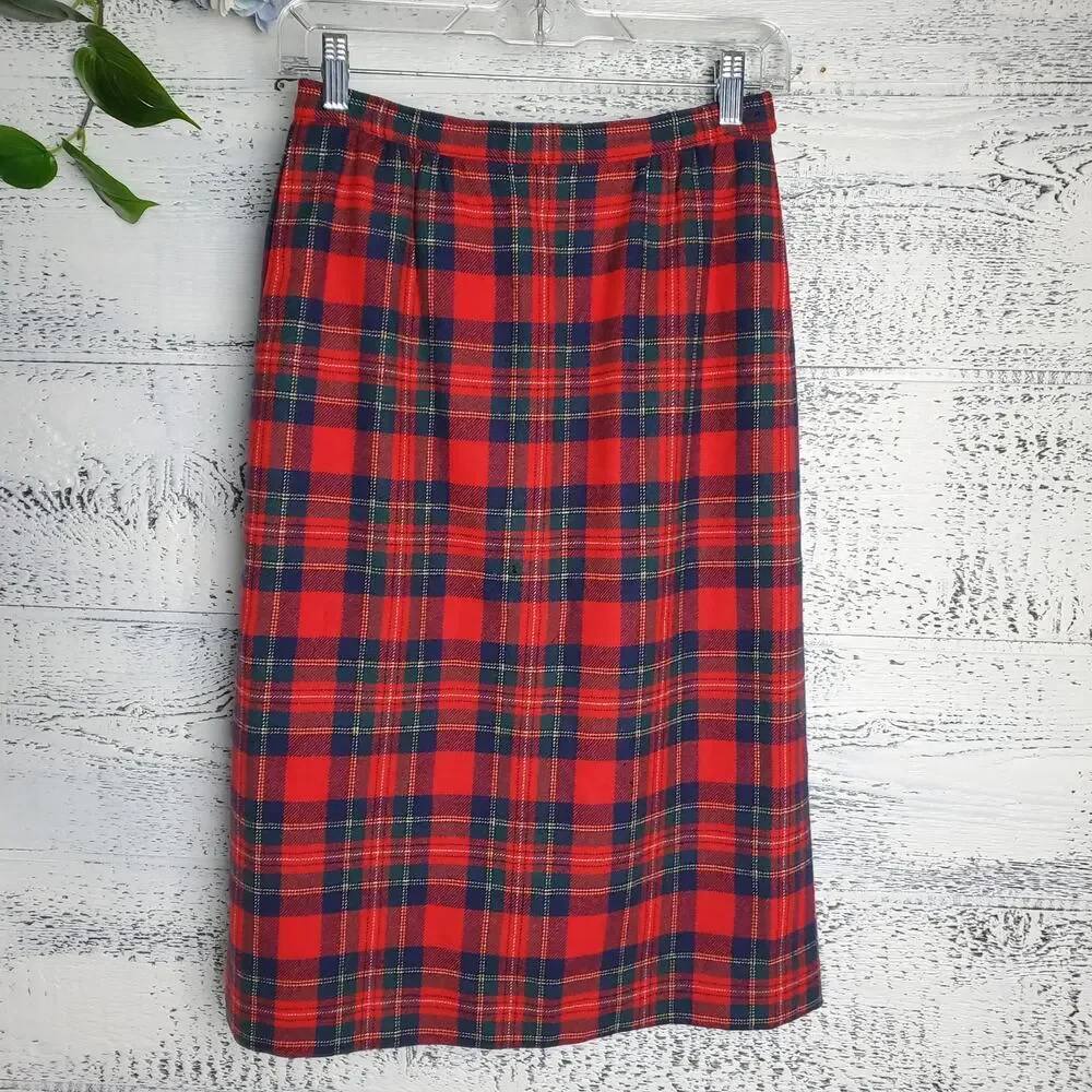 Vintage Pendleton Royal Stewart Plaid Wool Skirt 6 Red Tartan Classic Academia